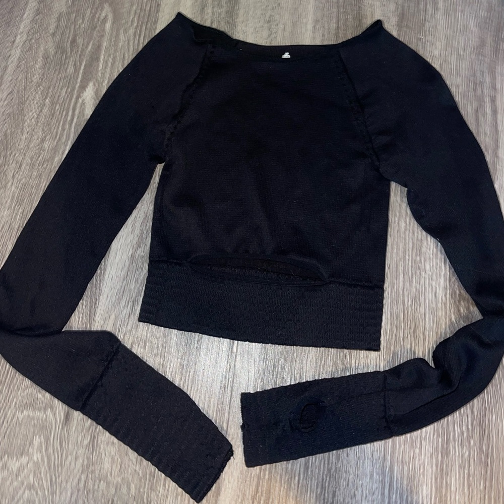 Free people movement black cropped long sleeve